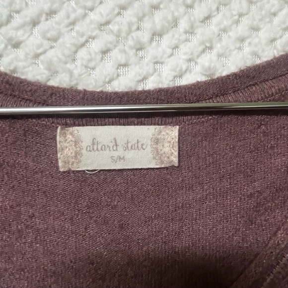 Altar'd State Womens Deep Plum Tunic Sweater Relaxed Fit Patch Pocket Boho S/M - Picture 5 of 11